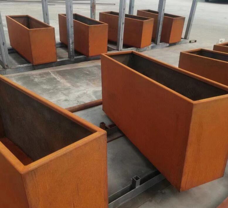 措勤耐候钢花箱